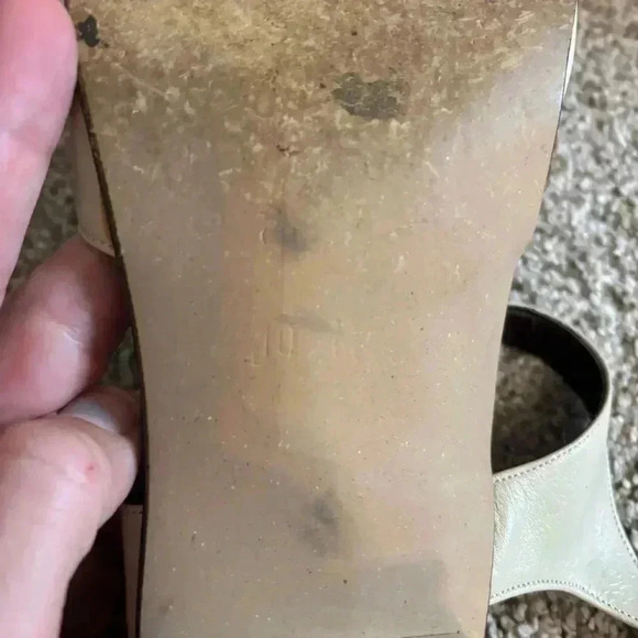 Bon Voyage Made In Italy Leather Cream Sandals Size 10 - Picture 7 of 7